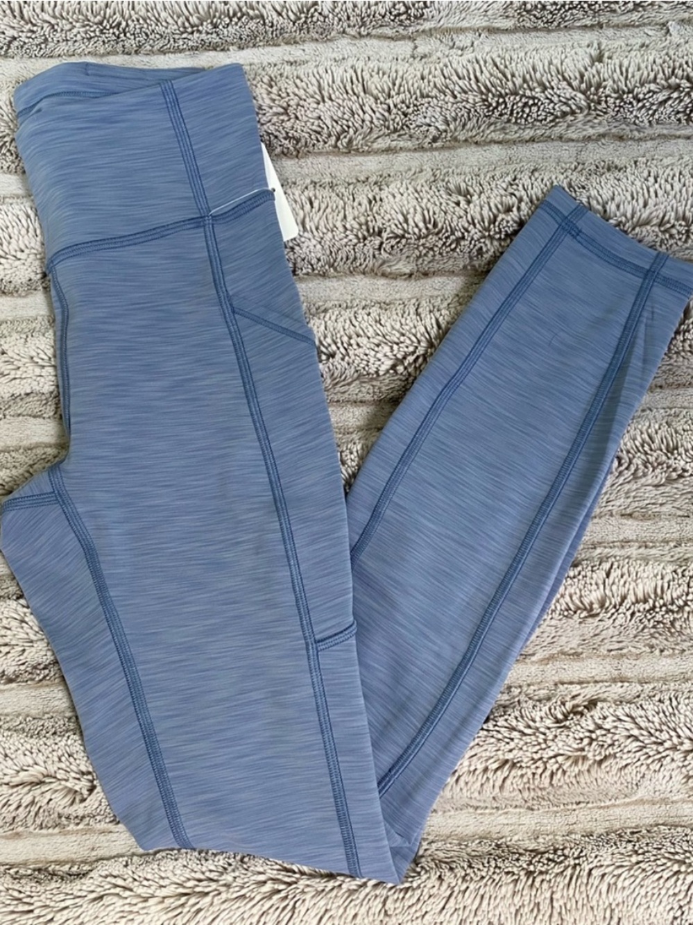 NWT 🍋 LULULEMON 🍋  INVIGORATE 25" Size 8